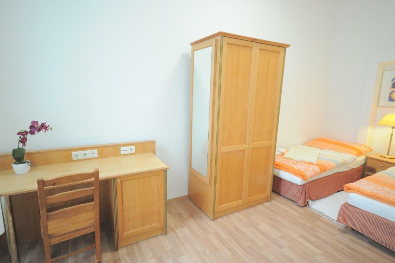Ferienwohnung Schloessel 26/18 Wien Eksteriør bilde