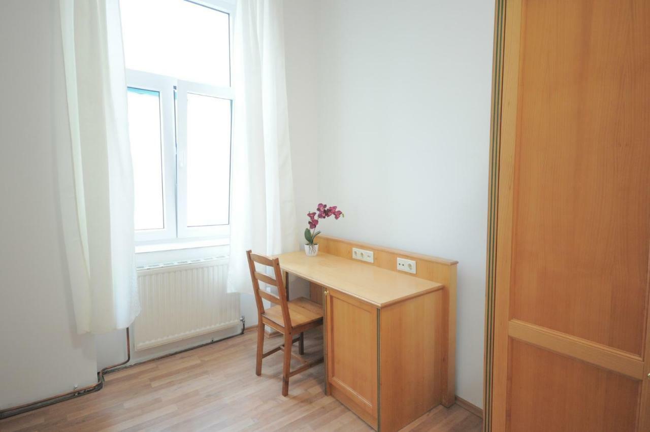 Ferienwohnung Schloessel 26/18 Wien Eksteriør bilde